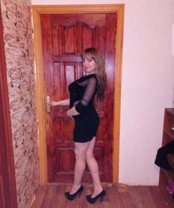 У меня множество возможностей, чтобы сделать твой вечер незабываемым! 💋 Моя особенность - максимум удовольствия и полное расслабление. Я умею слушать и заботиться о твоих желаниях. Мои услуги включают классический секс, оральный секс, массаж и многое другое. 😍 Я горжусь положительными отзывами от предыдущих клиентов, которые отмечают мою чувственность и профессионализм. 🌟 Приглашай меня в уютную гостиничную комнату или я могу приехать к тебе. Посмотри мои фотографии, чтобы увидеть, насколько я прекрасна. Я жду твоего звонка, чтобы воплотить в жизнь твои самые сокровенные фантазии. 😉 Вероника